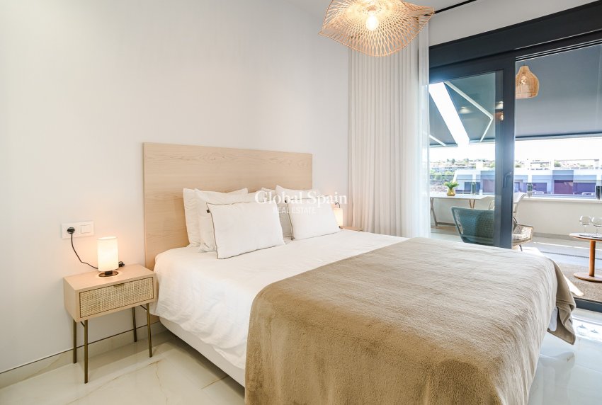 Odsprzedaż - PENTHOUSE -
ORIHUELA COSTA - Los Altos