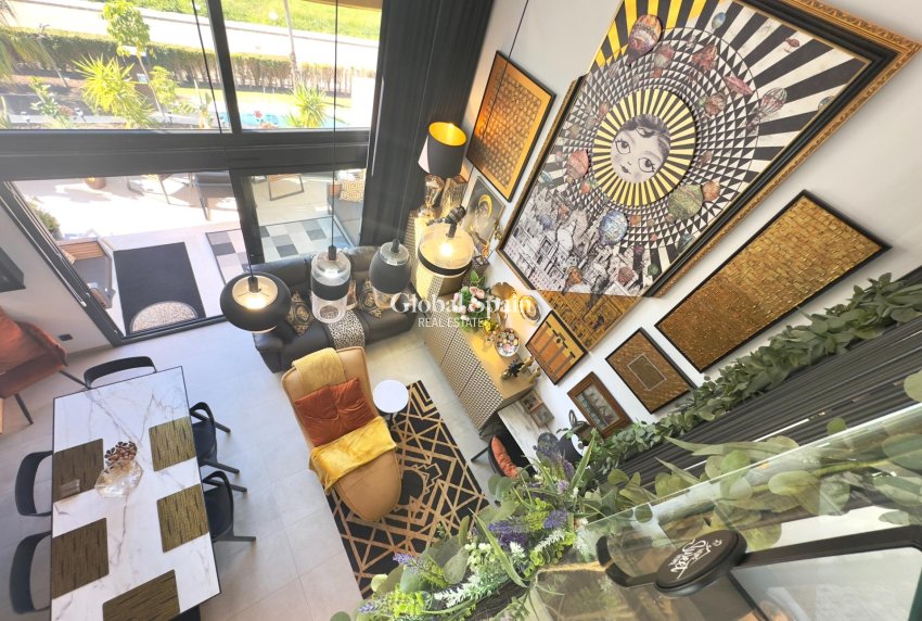 Odsprzedaż - PENTHOUSE -
ORIHUELA COSTA - Los Dolses