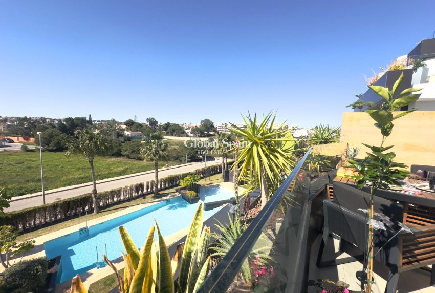 Odsprzedaż - PENTHOUSE -
ORIHUELA COSTA - Los Dolses