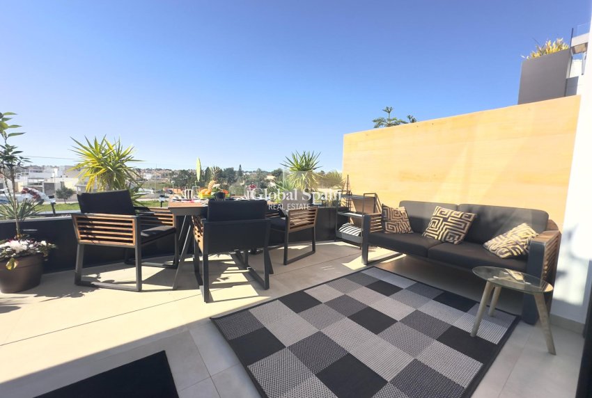 Odsprzedaż - PENTHOUSE -
ORIHUELA COSTA - Los Dolses