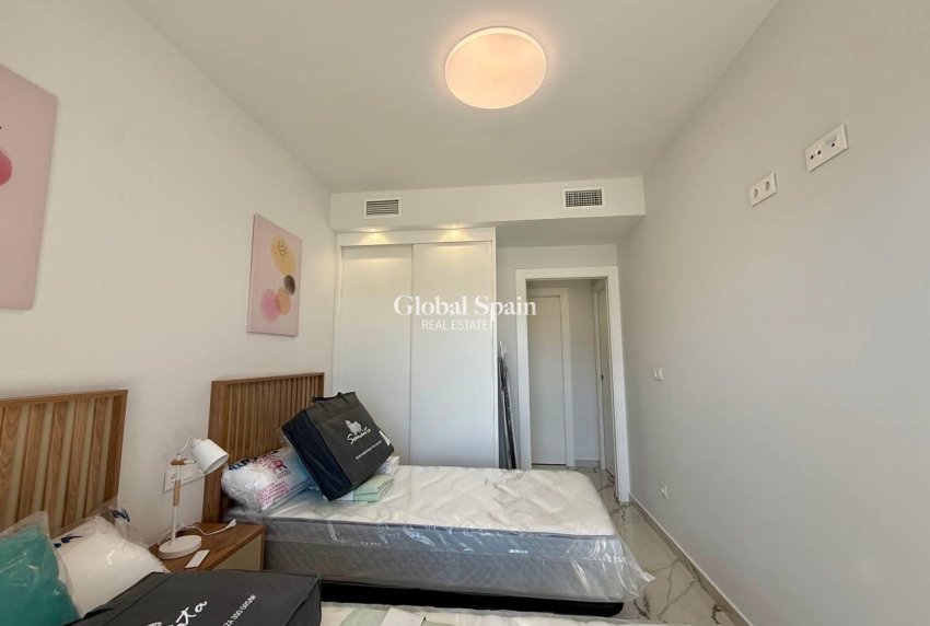 Odsprzedaż - PENTHOUSE -
ORIHUELA COSTA - PAU 8