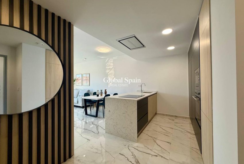 Odsprzedaż - PENTHOUSE -
ORIHUELA COSTA - PAU 8