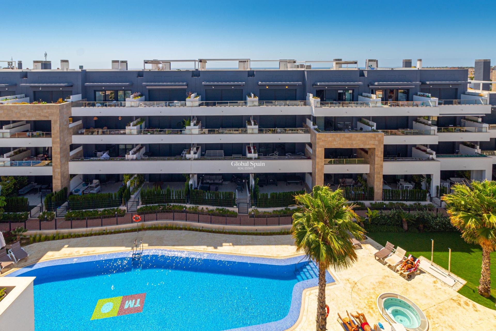 Odsprzedaż - PENTHOUSE -
ORIHUELA COSTA - Playa Flamenca