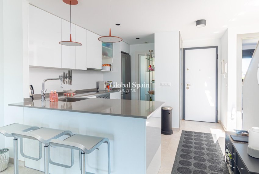 Odsprzedaż - PENTHOUSE -
ORIHUELA COSTA - Playa Flamenca