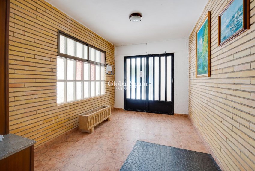 Odsprzedaż - PENTHOUSE -
ORIHUELA COSTA - Rocio Del Mar