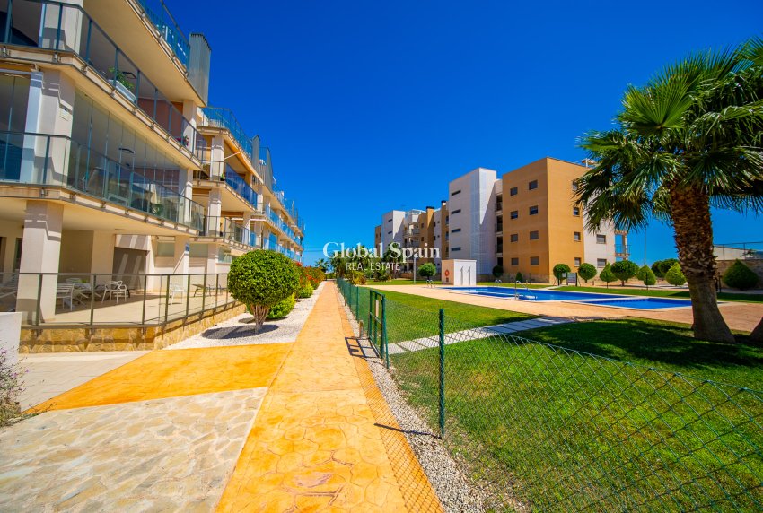 Odsprzedaż - PENTHOUSE -
ORIHUELA COSTA - VILLAMARTÍN