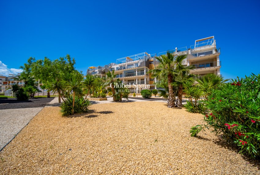 Odsprzedaż - PENTHOUSE -
ORIHUELA COSTA - VILLAMARTÍN