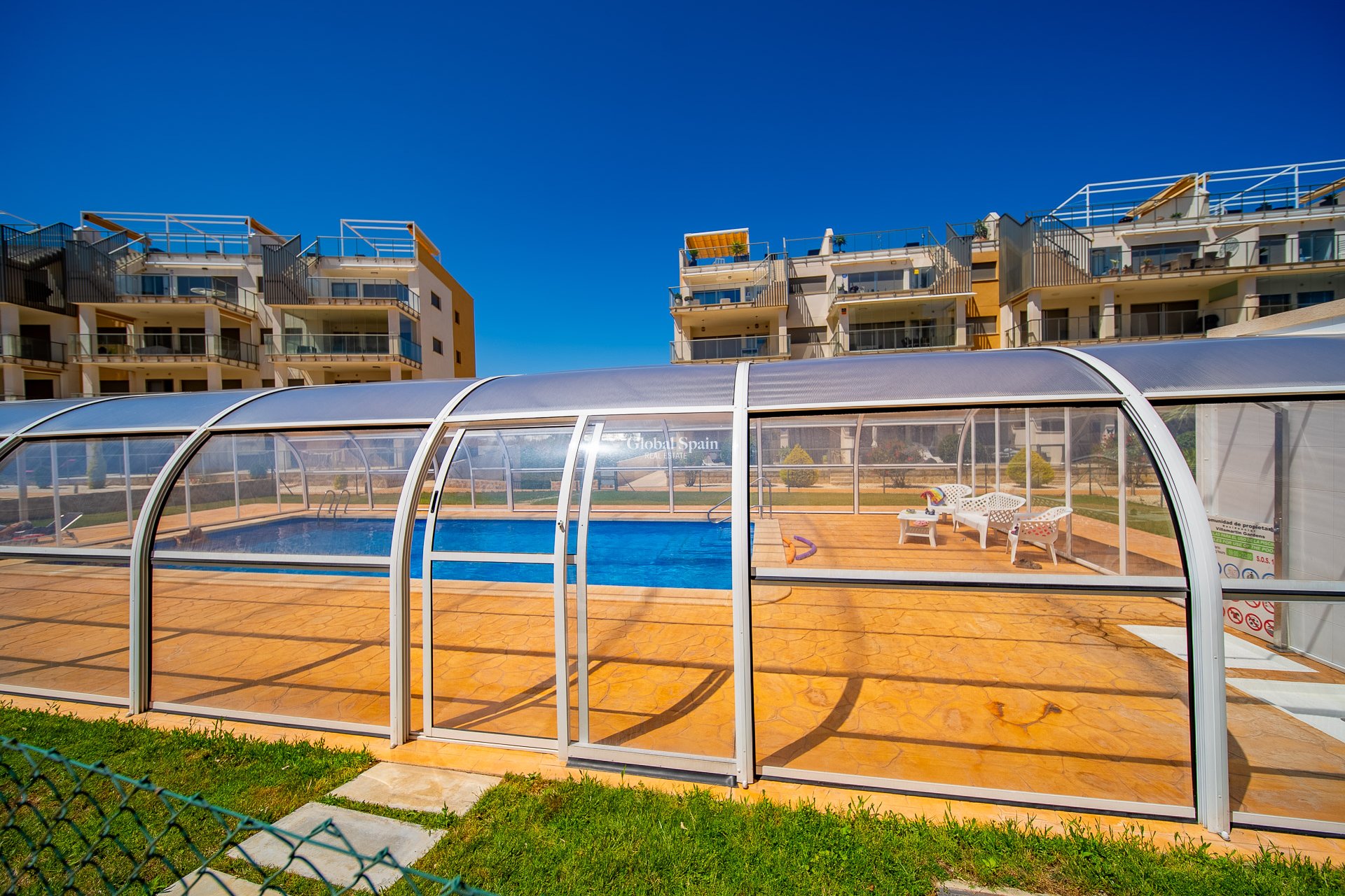 Odsprzedaż - PENTHOUSE -
ORIHUELA COSTA - VILLAMARTÍN