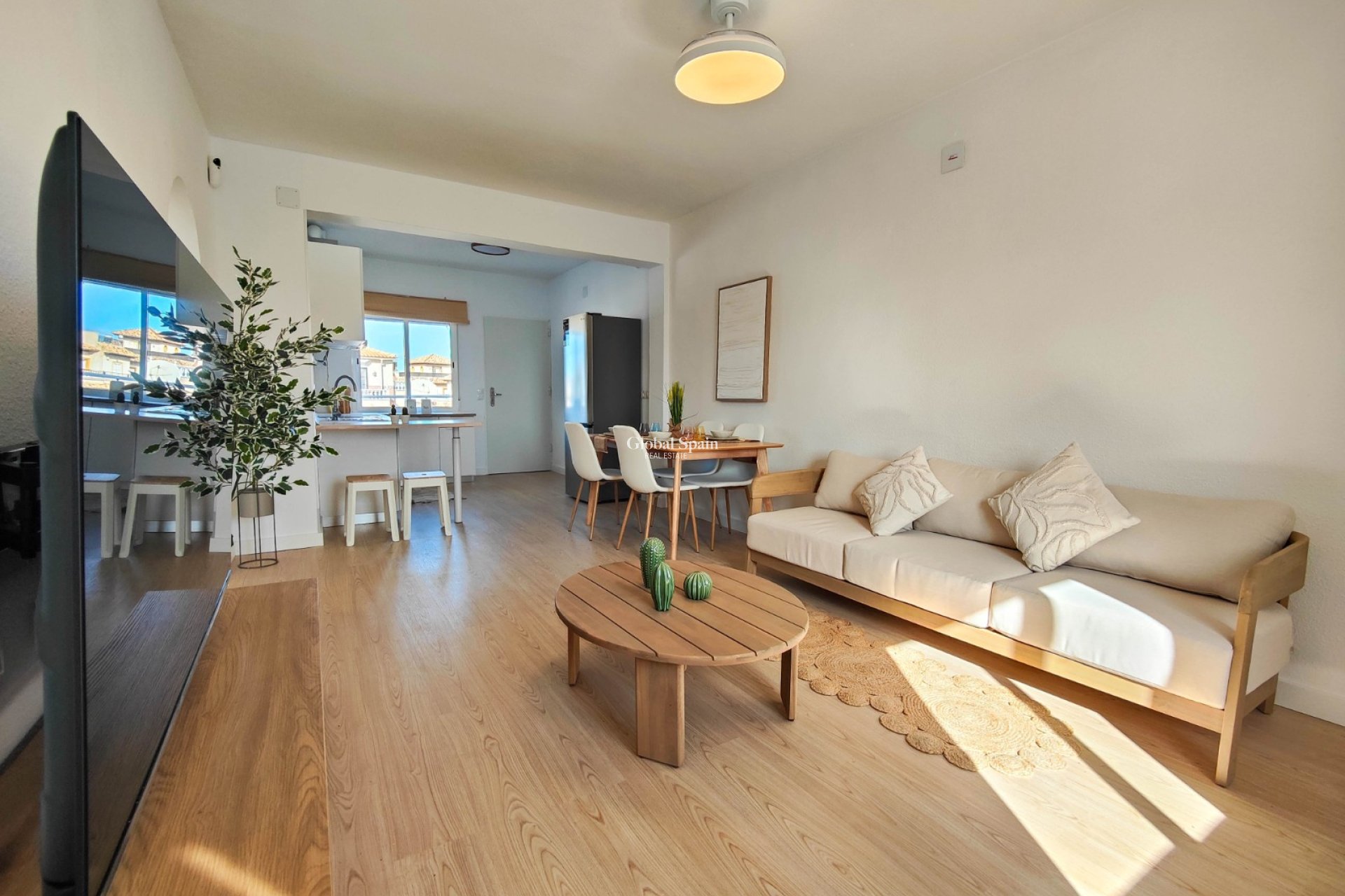 Odsprzedaż - PENTHOUSE -
ORIHUELA COSTA - 