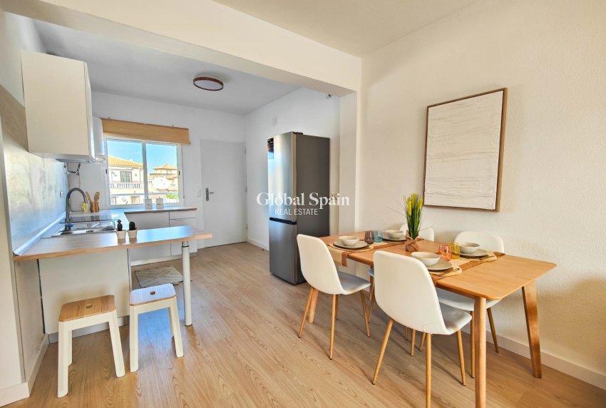 Odsprzedaż - PENTHOUSE -
ORIHUELA COSTA - 