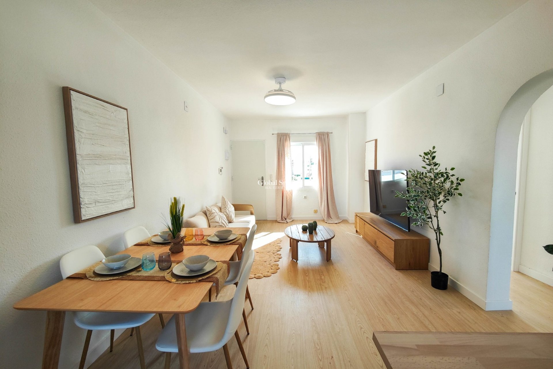 Odsprzedaż - PENTHOUSE -
ORIHUELA COSTA - 