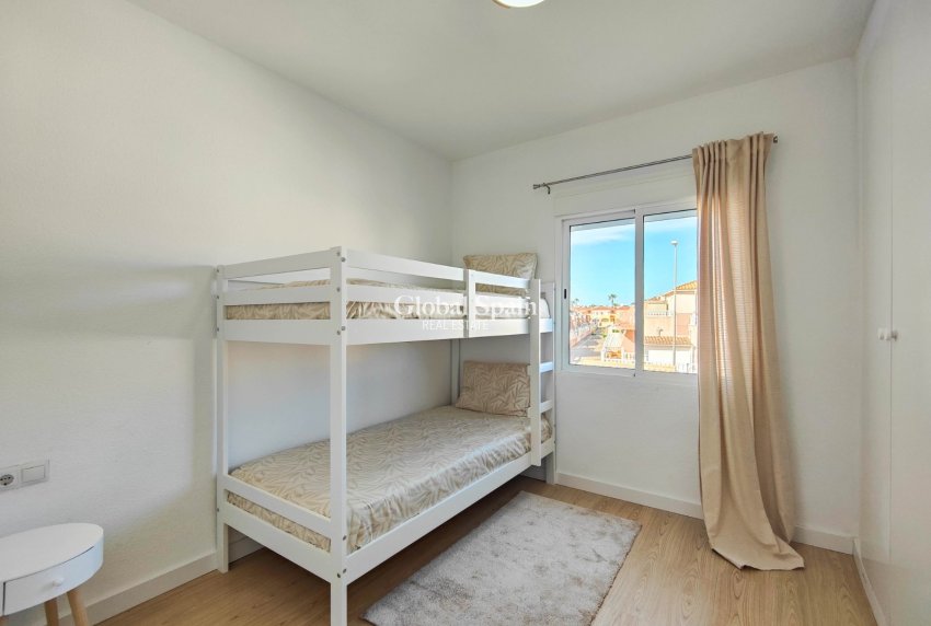 Odsprzedaż - PENTHOUSE -
ORIHUELA COSTA - 