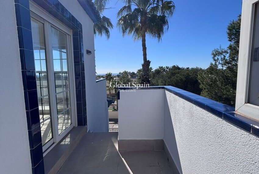 Odsprzedaż - PENTHOUSE -
ORIHUELA COSTA - 