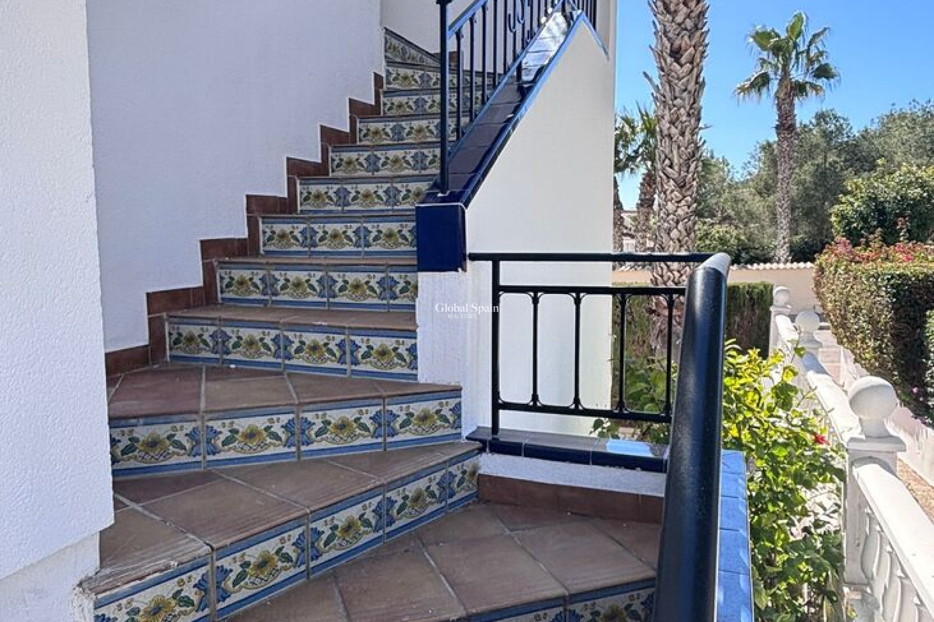 Odsprzedaż - PENTHOUSE -
ORIHUELA COSTA - 