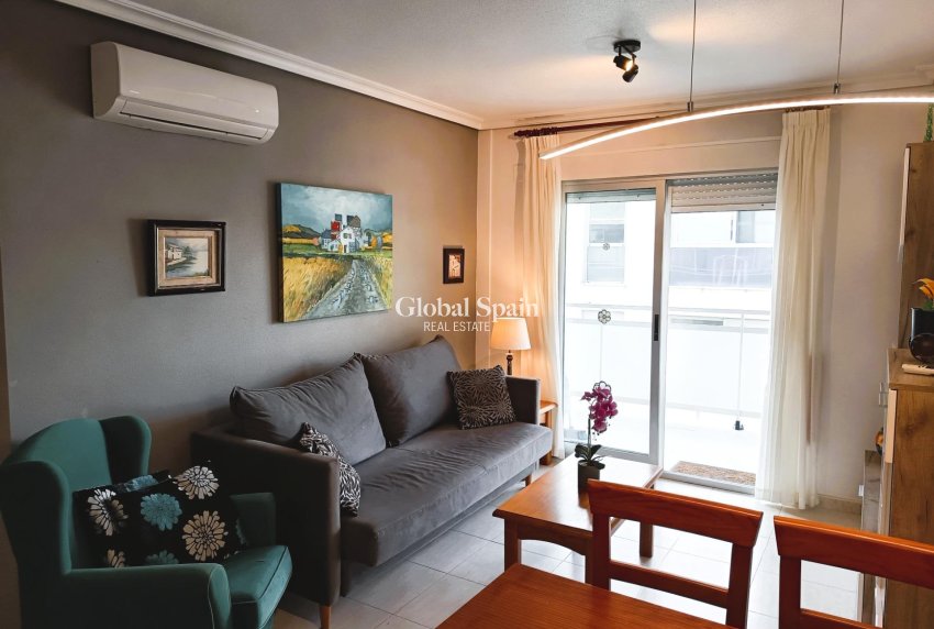 Odsprzedaż - PENTHOUSE -
ORIHUELA COSTA - 