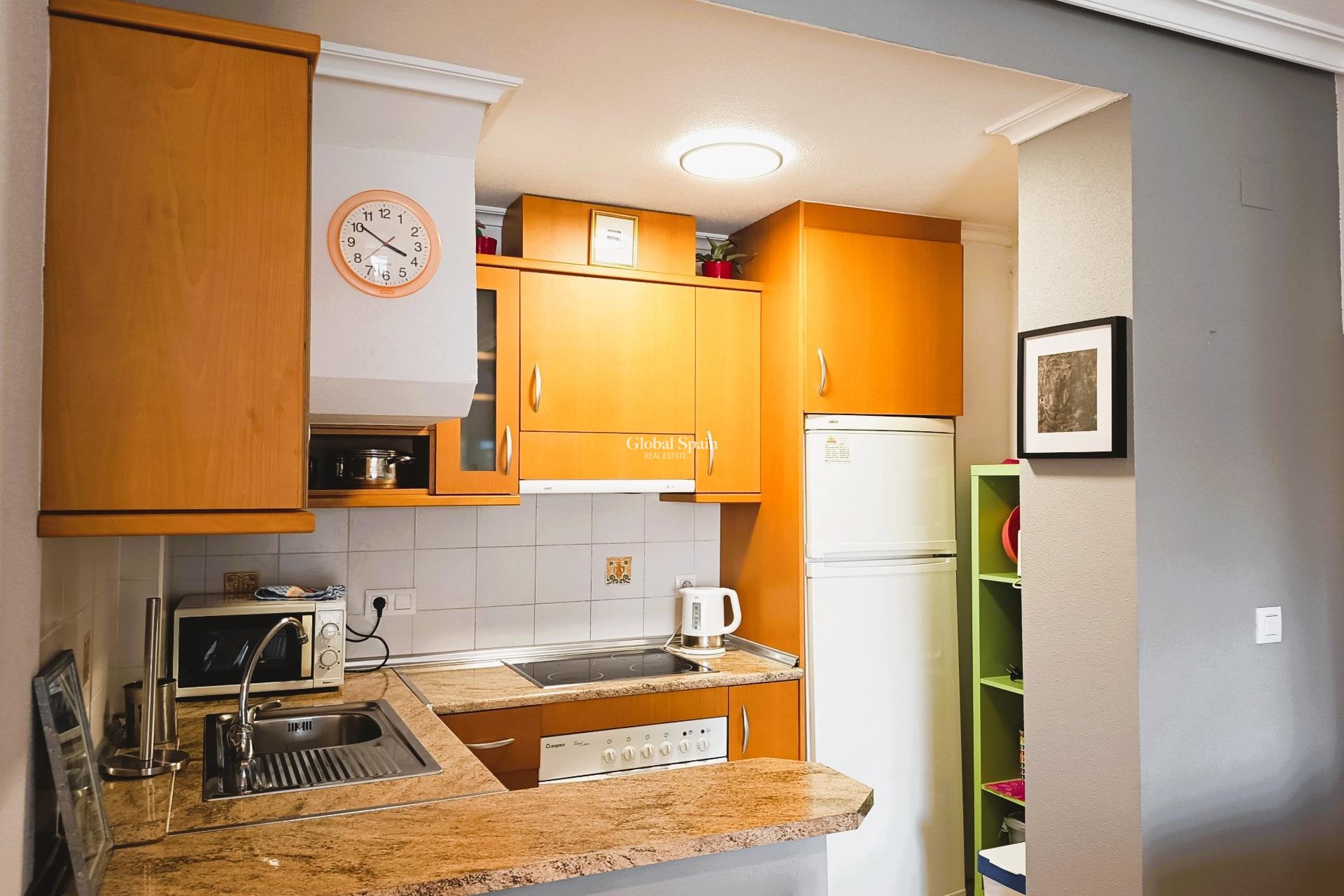 Odsprzedaż - PENTHOUSE -
ORIHUELA COSTA - 