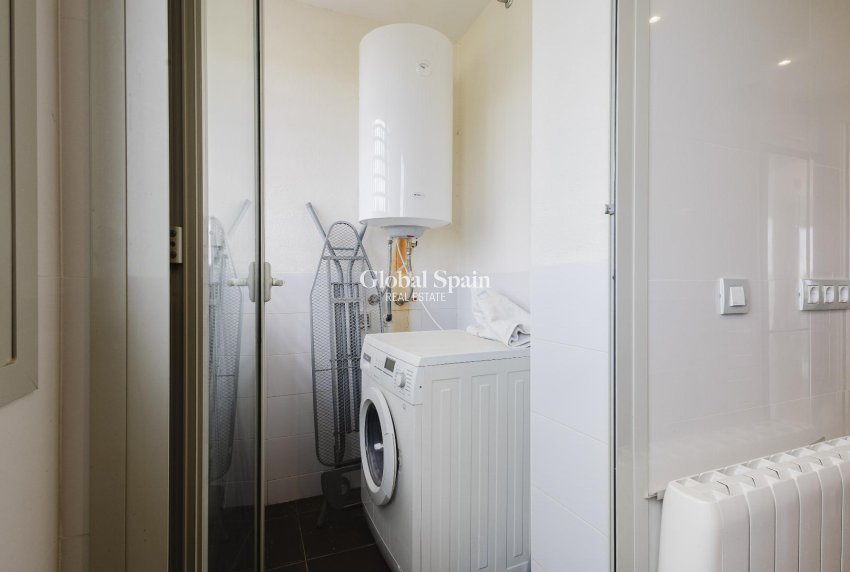 Odsprzedaż - PENTHOUSE -
ORIHUELA COSTA - 