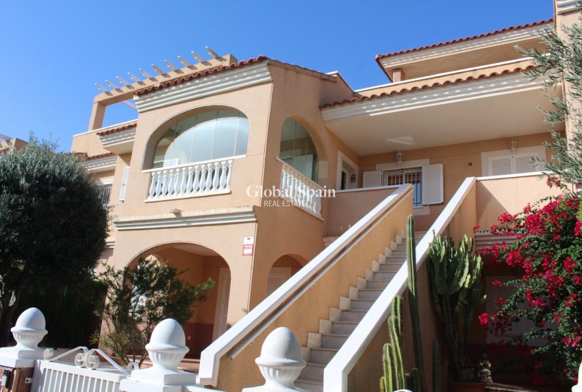 Odsprzedaż - PENTHOUSE -
ORIHUELA COSTA - 