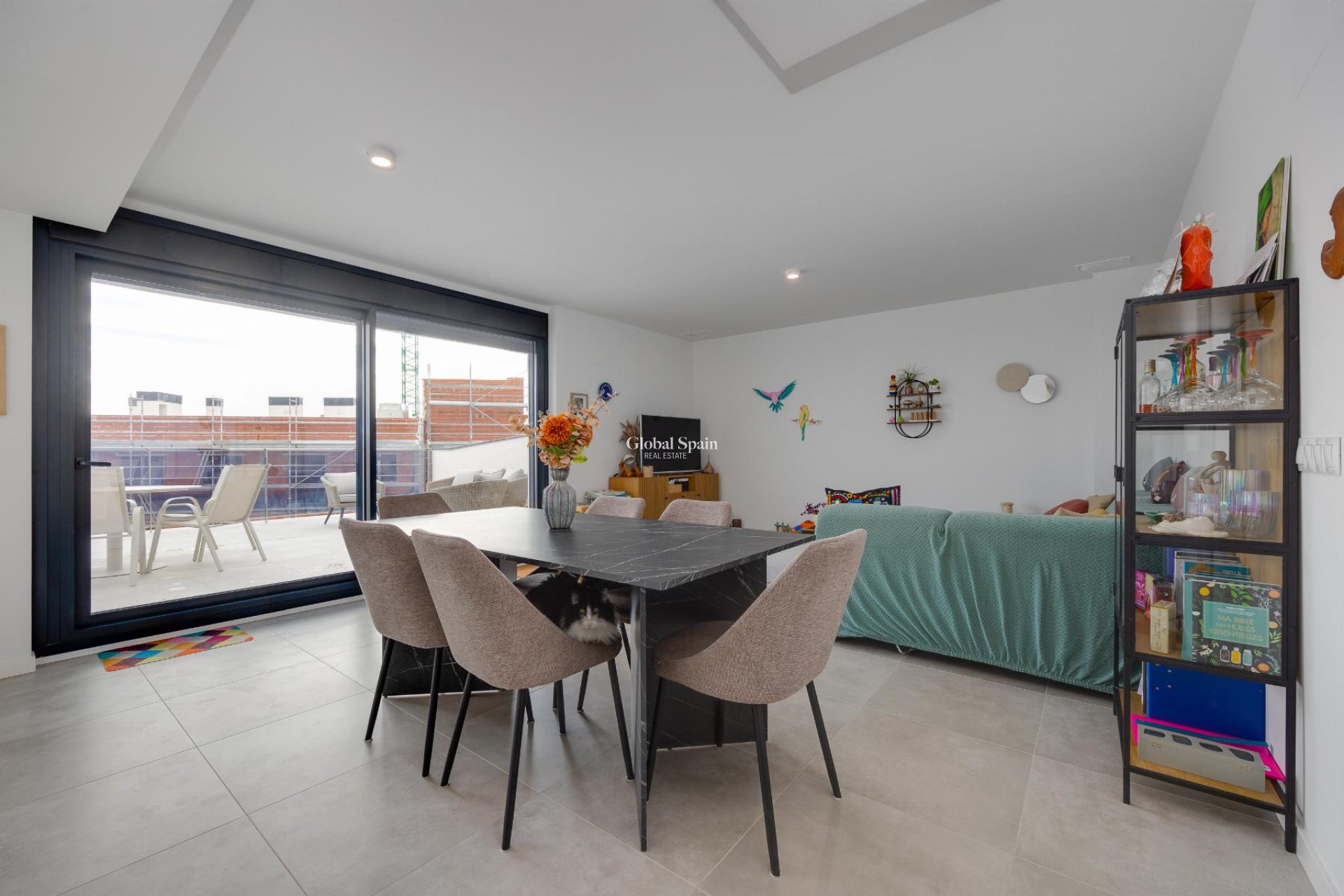Odsprzedaż - PENTHOUSE -
ORIHUELA COSTA - 