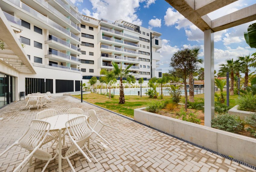 Odsprzedaż - PENTHOUSE -
ORIHUELA COSTA - 