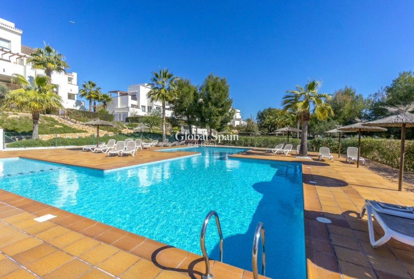 Odsprzedaż - PENTHOUSE -
ORIHUELA COSTA - 