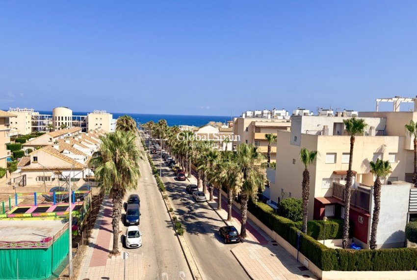 Odsprzedaż - PENTHOUSE -
ORIHUELA COSTA - 