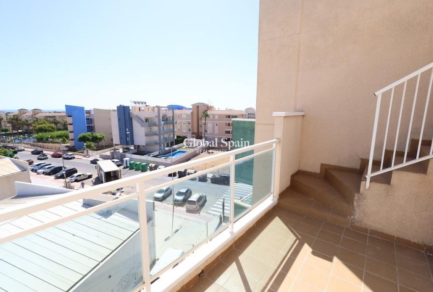 Odsprzedaż - PENTHOUSE -
ORIHUELA COSTA - 