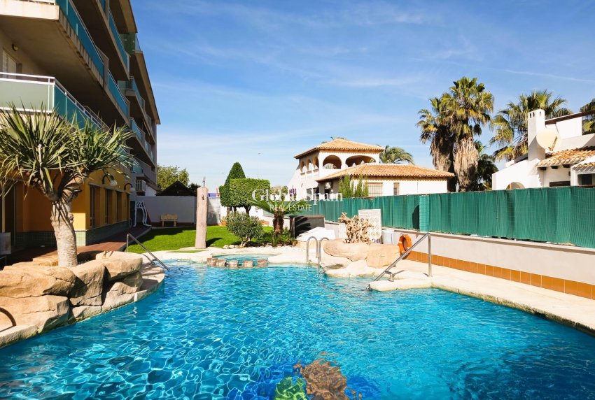 Odsprzedaż - PENTHOUSE -
ORIHUELA COSTA - 