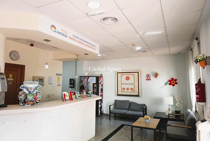 Odsprzedaż - PENTHOUSE -
ORIHUELA COSTA - 