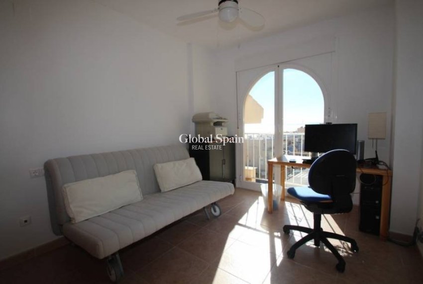 Odsprzedaż - PENTHOUSE -
ORIHUELA COSTA - 