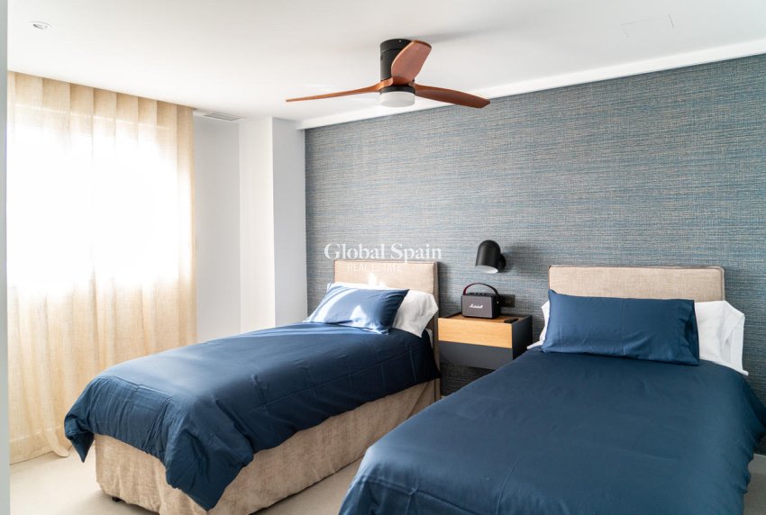 Odsprzedaż - PENTHOUSE -
ORIHUELA - Inland