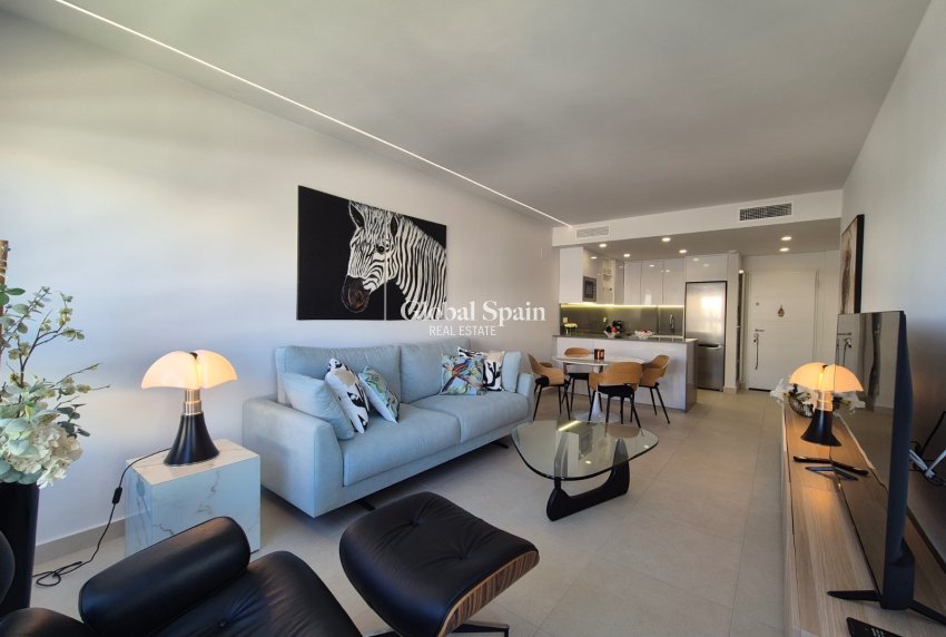 Odsprzedaż - PENTHOUSE -
ORIHUELA - Inland