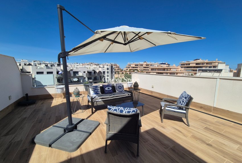 Odsprzedaż - PENTHOUSE -
ORIHUELA - Inland