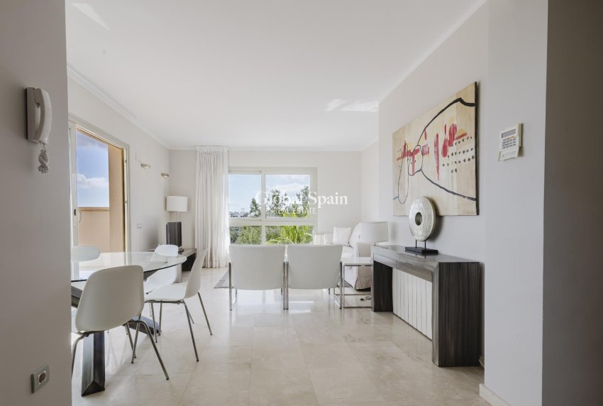 Odsprzedaż - PENTHOUSE -
ORIHUELA - LAS COLINAS GOLF RESORT
