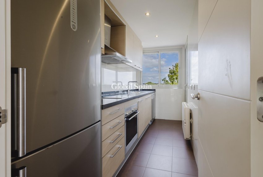 Odsprzedaż - PENTHOUSE -
ORIHUELA - LAS COLINAS GOLF RESORT
