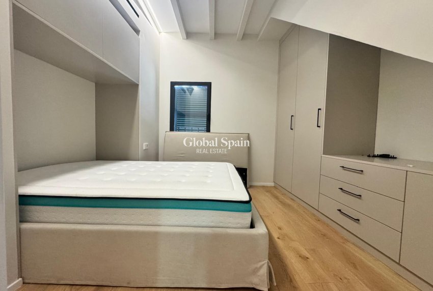 Odsprzedaż - PENTHOUSE -
PALMA