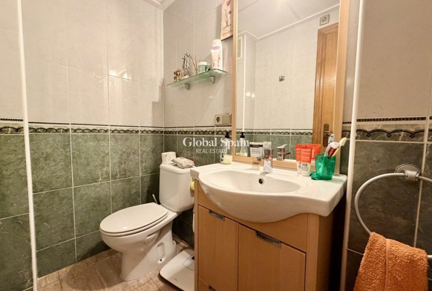 Odsprzedaż - PENTHOUSE -
PILAR DE LA HORADADA - 