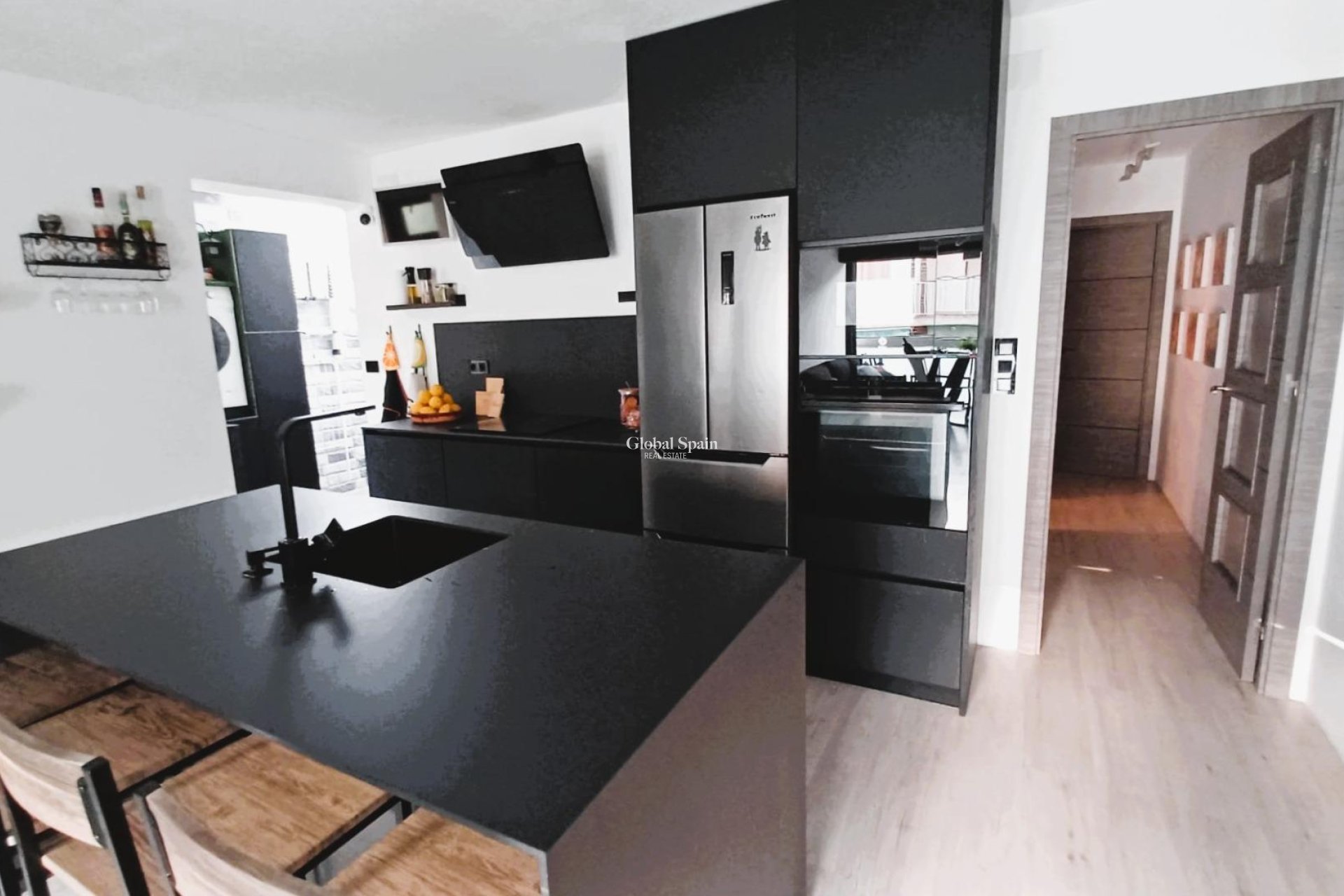 Odsprzedaż - PENTHOUSE -
PILAR DE LA HORADADA - 