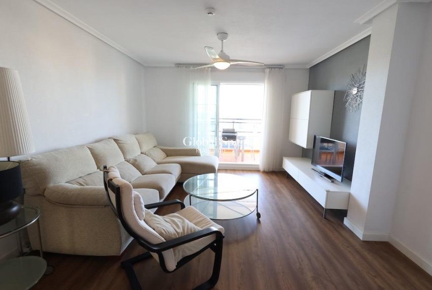 Odsprzedaż - PENTHOUSE -
PILAR DE LA HORADADA - 