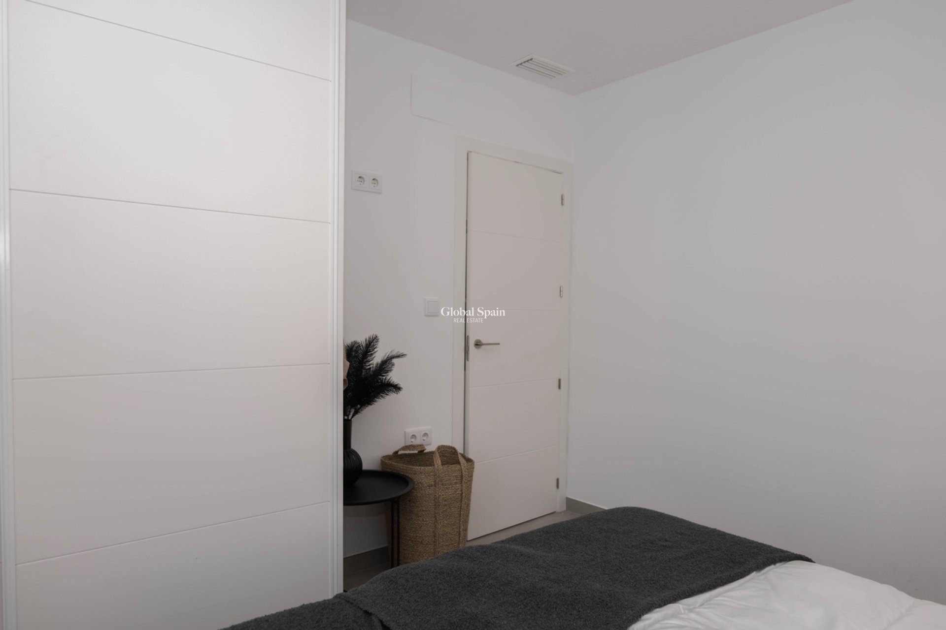 Odsprzedaż - PENTHOUSE -
PILAR DE LA HORADADA - 
