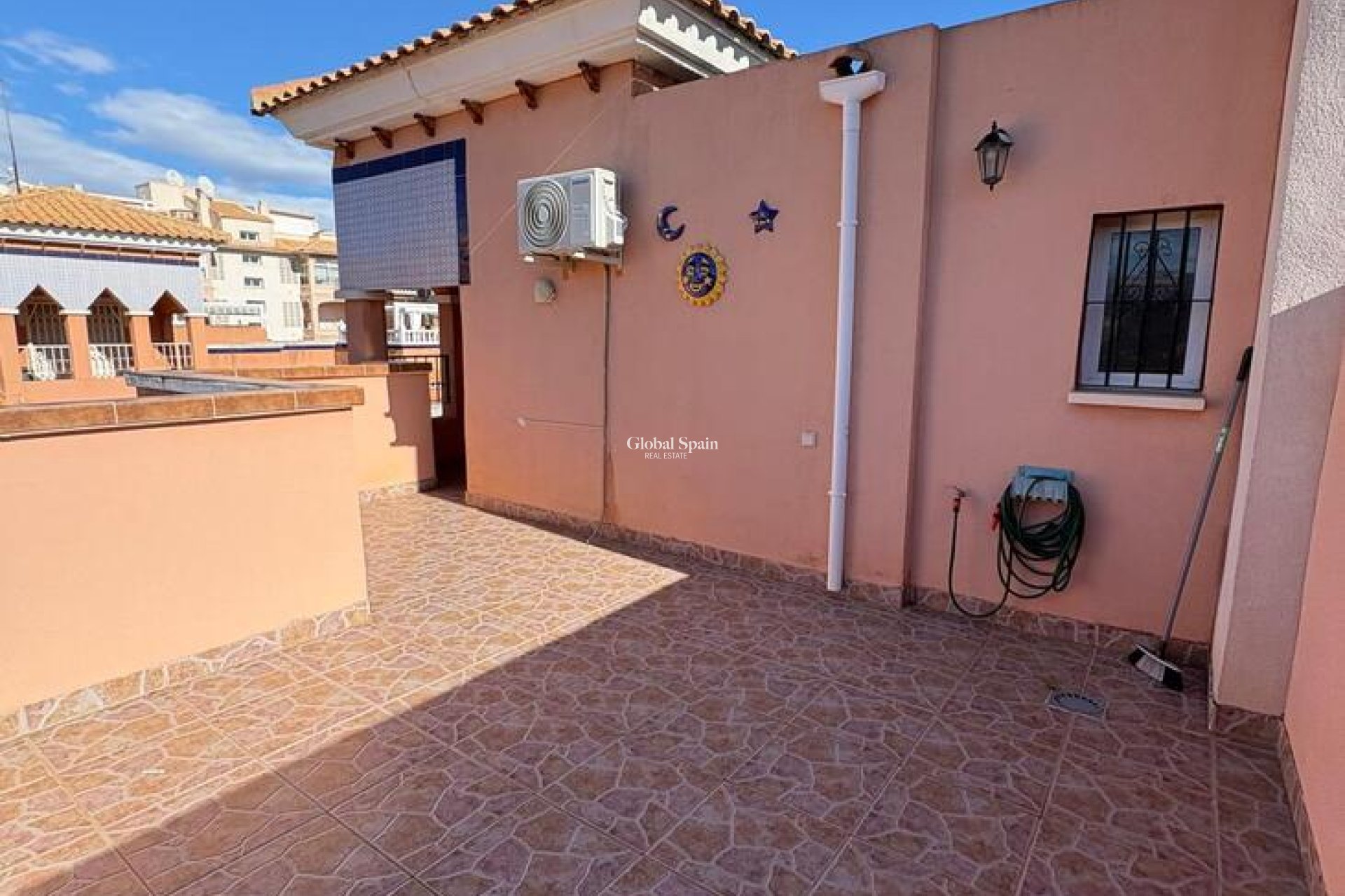 Odsprzedaż - PENTHOUSE -
PLAYA FLAMENCA - Costa Blanca