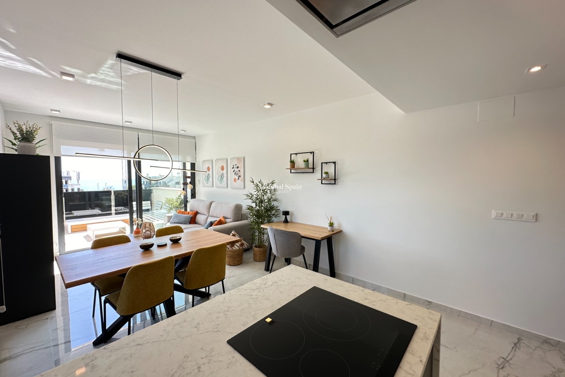 Odsprzedaż - PENTHOUSE -
PLAYA FLAMENCA