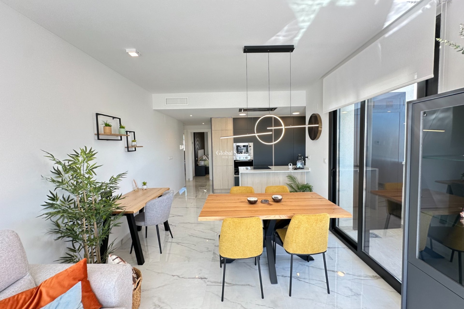 Odsprzedaż - PENTHOUSE -
PLAYA FLAMENCA