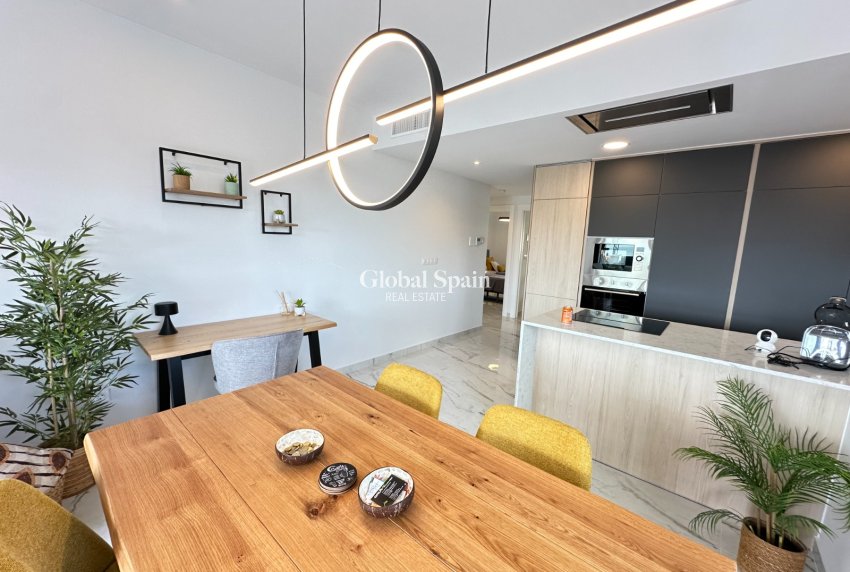 Odsprzedaż - PENTHOUSE -
PLAYA FLAMENCA