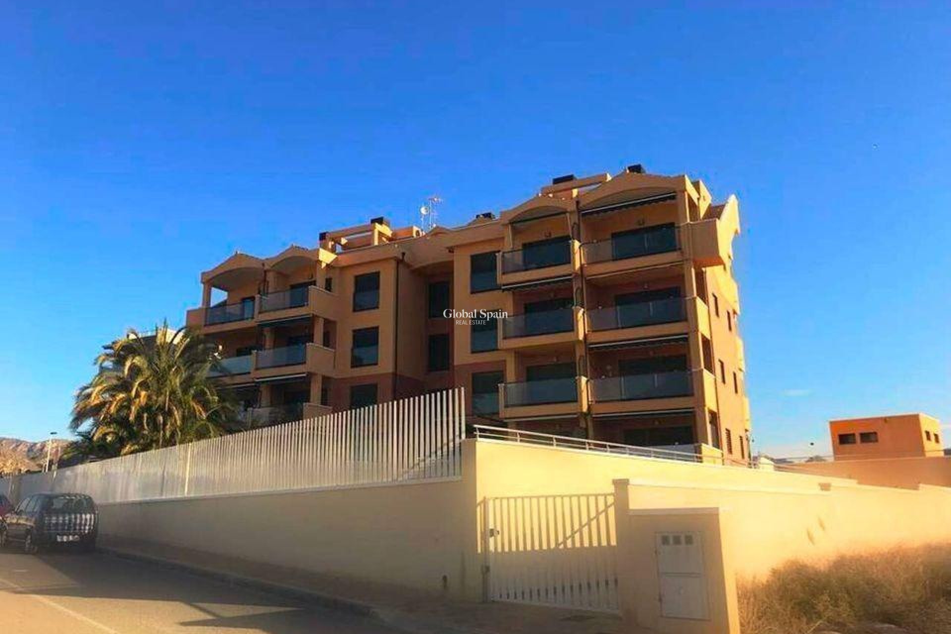Odsprzedaż - PENTHOUSE -
PUERTO DE MAZARRÓN - El Alamillo