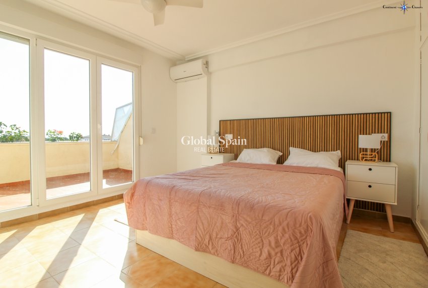 Odsprzedaż - PENTHOUSE -
PUNTA PRIMA - Costa Blanca