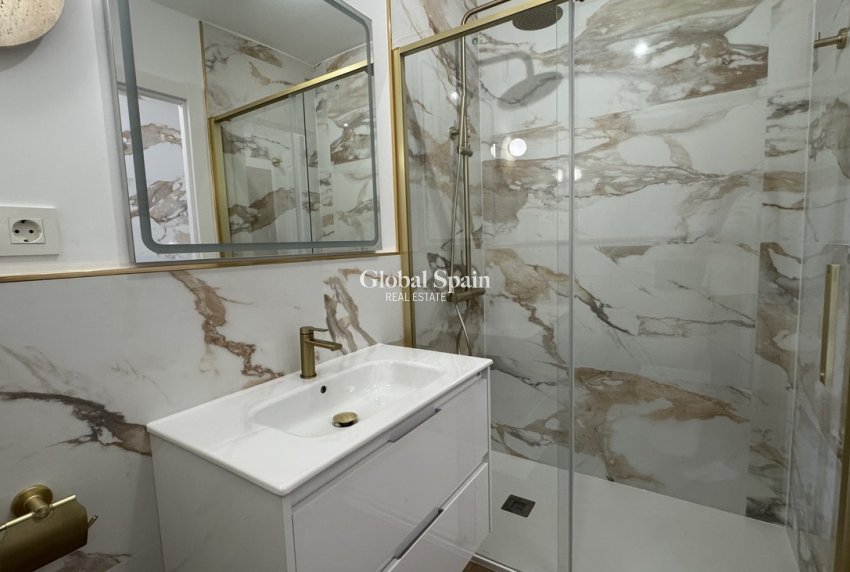 Odsprzedaż - PENTHOUSE -
PUNTA PRIMA - Costa Blanca
