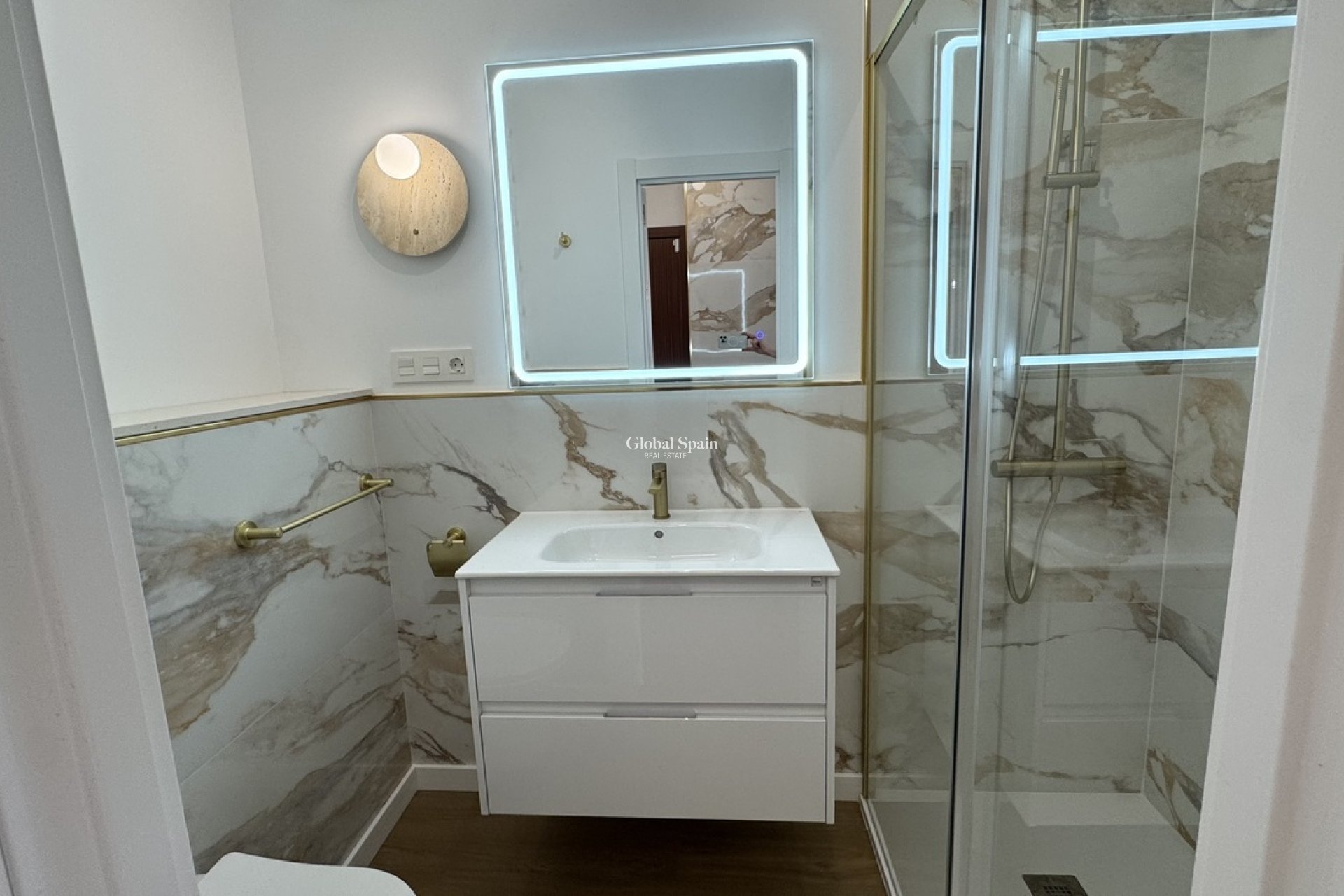 Odsprzedaż - PENTHOUSE -
PUNTA PRIMA - Costa Blanca