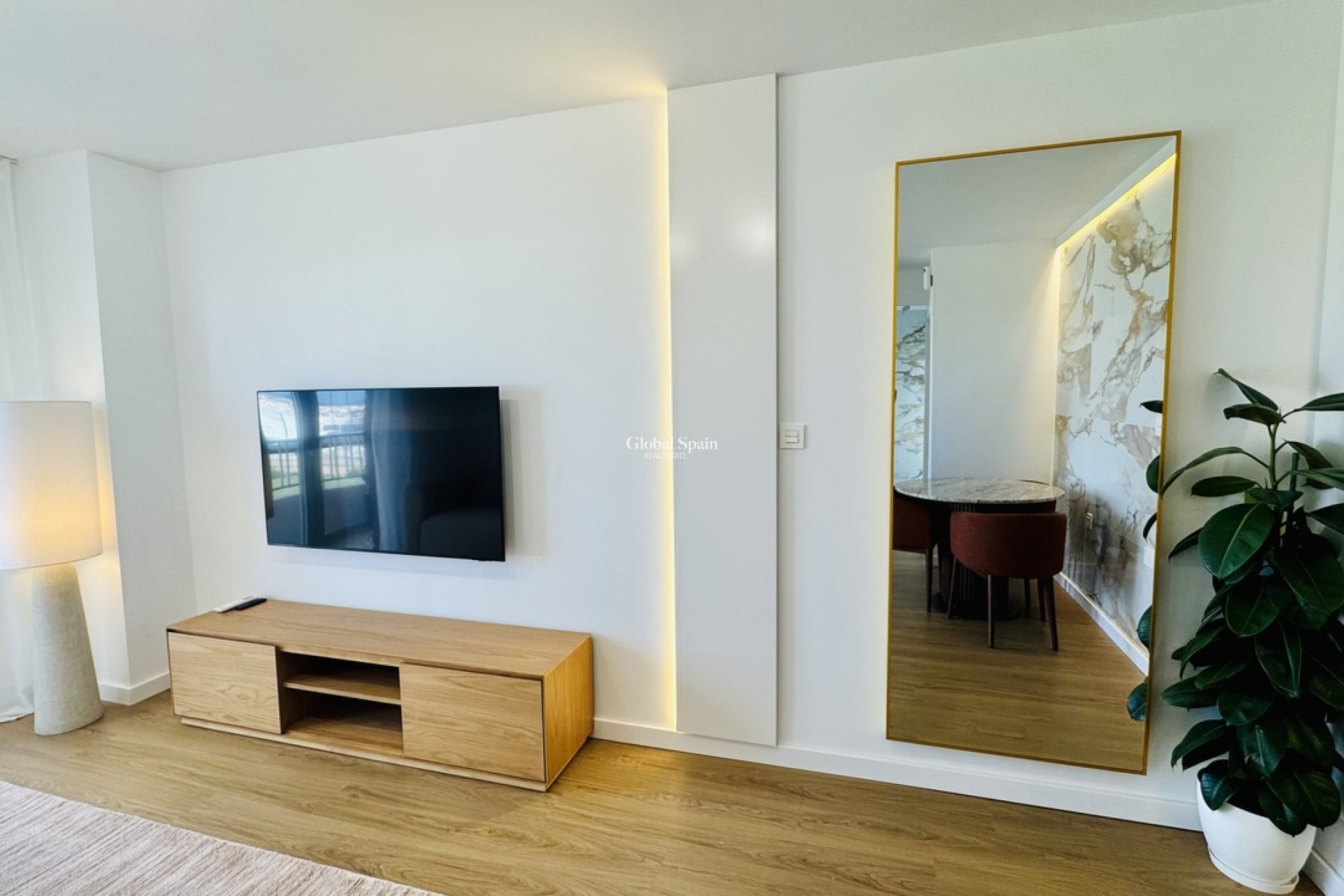 Odsprzedaż - PENTHOUSE -
PUNTA PRIMA - Costa Blanca