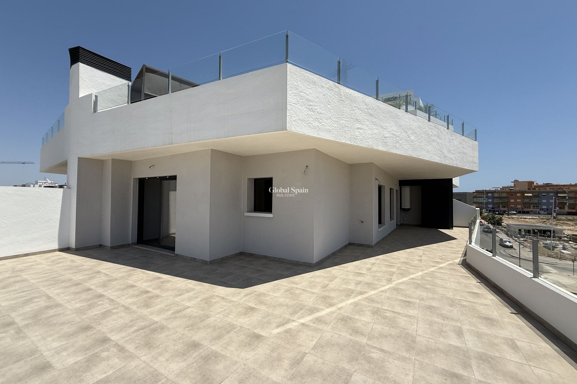 Odsprzedaż - PENTHOUSE -
SAN MIGUEL DE SALINAS - Inland